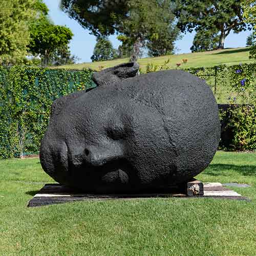 Celaya sculpture