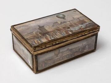 Snuffbox