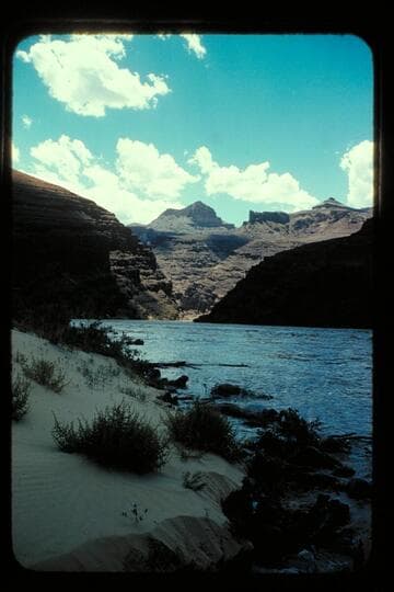 Below Unkar