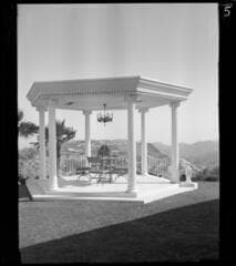 Go to image 13.