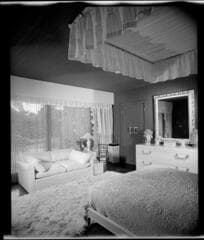 Go to image 13.