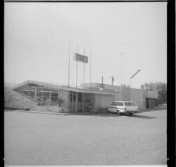 Go to image 11.