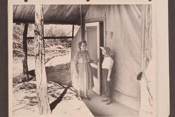 Pearl Baker. Hite
